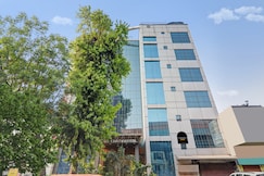 Hotel O Continental, Lucknow