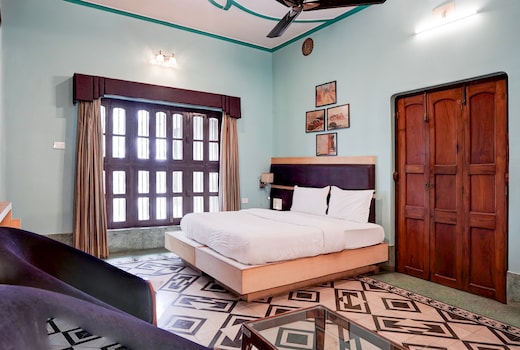 Palette by CheckIn Heritage Scindia Ghat