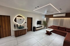 Zaaish Farm, Surat