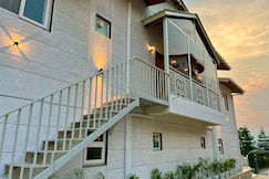 Peace Stay ( 2 BHK Villa ) by The Lake Hill , Bhimtal, Bhimtal