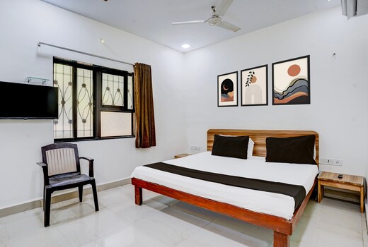 Hotel O Shree Prabhat
