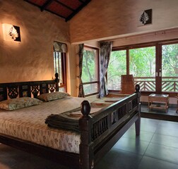 Cottage With Garden View