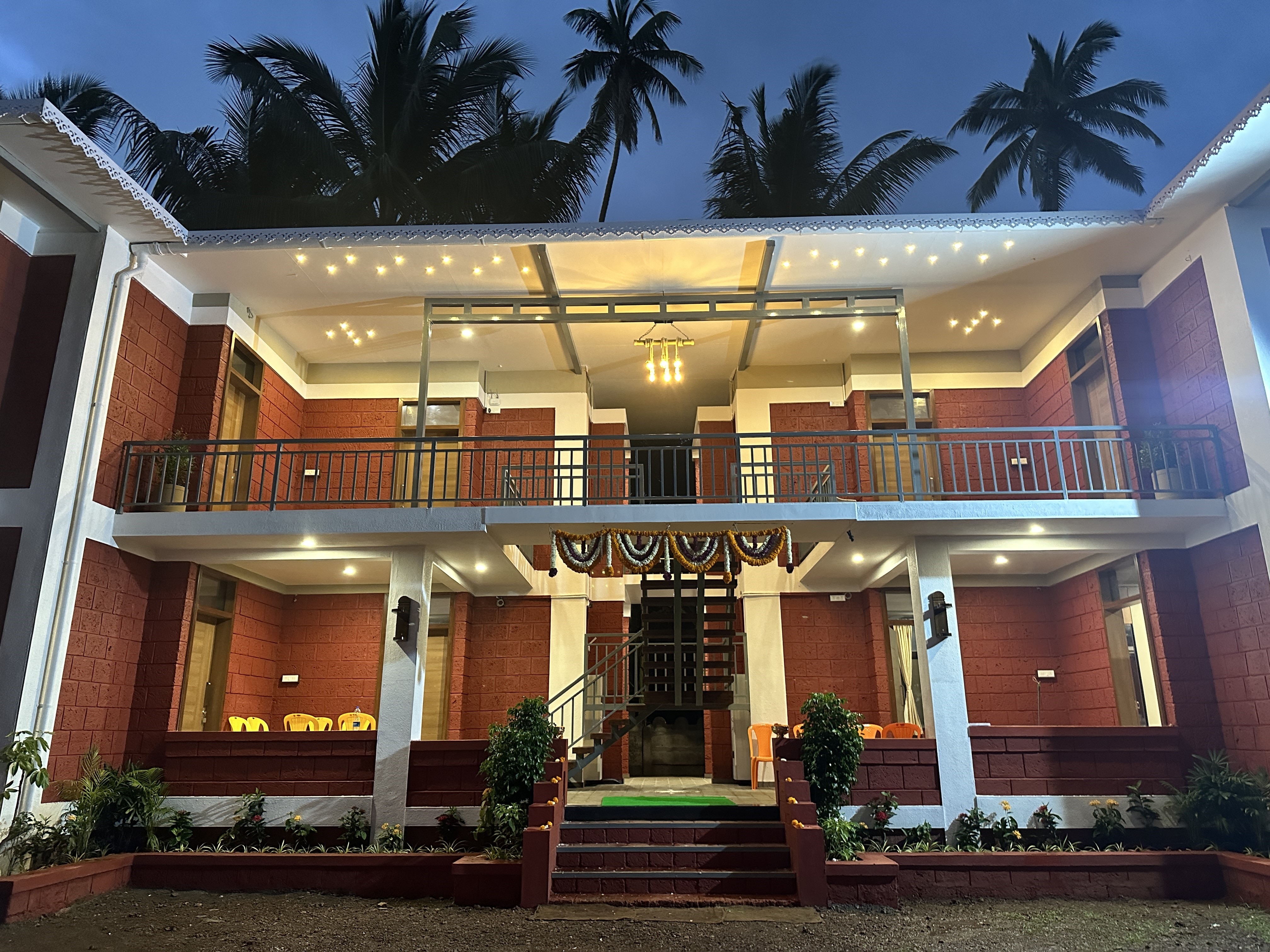 THE OASIS RESORT, Diveagar