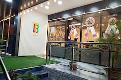 HOTEL TLB PALACE, Tezpur