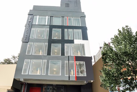 Super Townhouse 196 De Alphabet