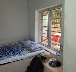 Standard Room with Common Washroom