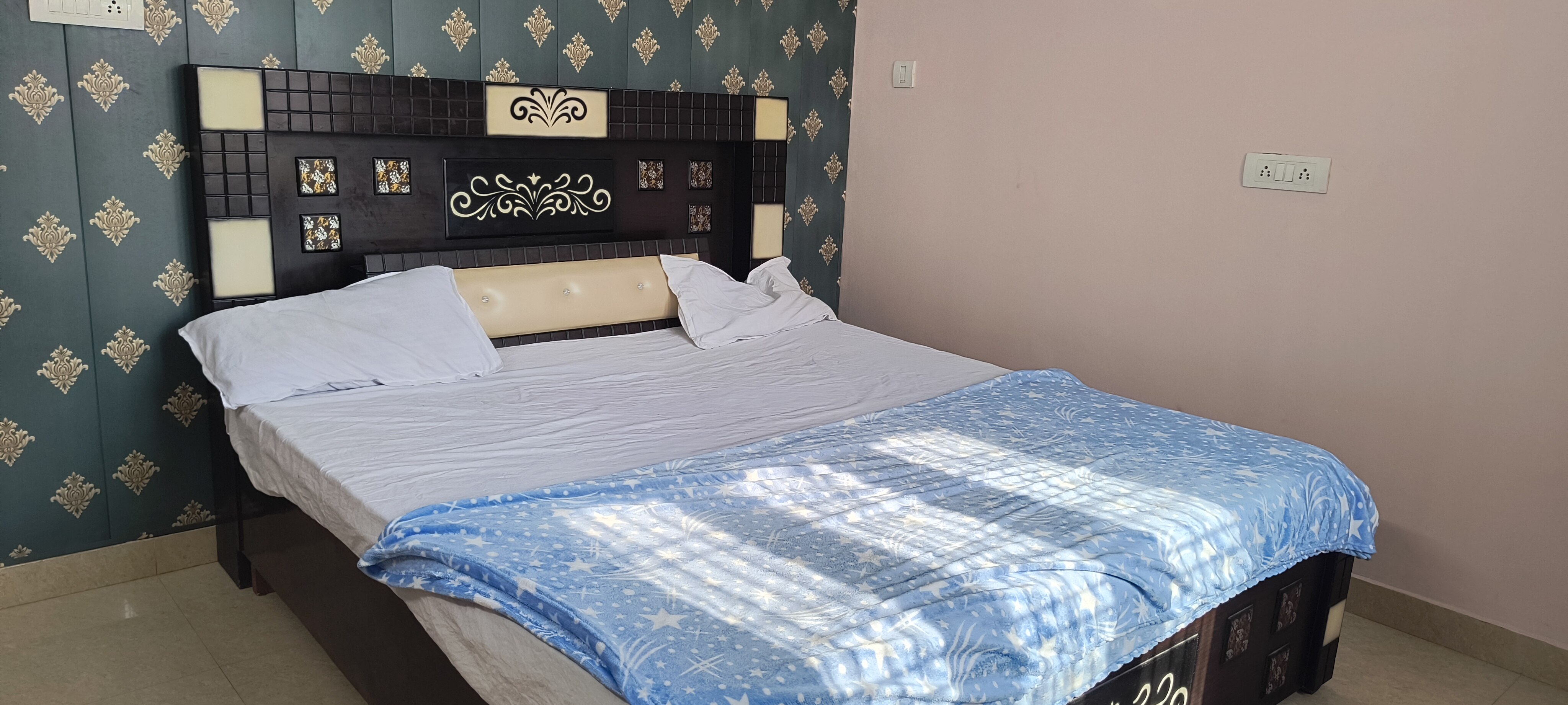 Shiv homestay - Tap to explore photos