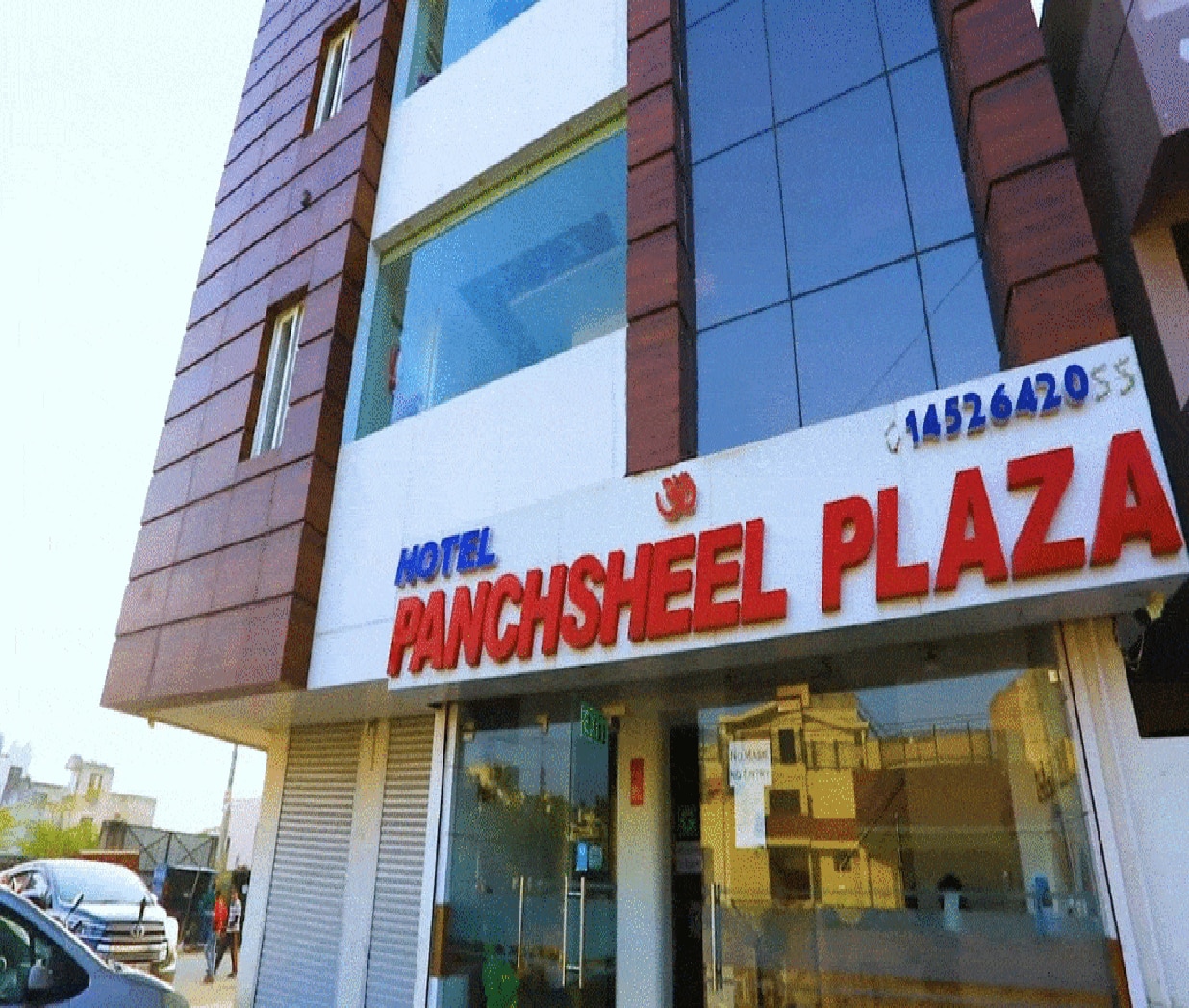 Panchsheel Plaza - Tap to explore photos