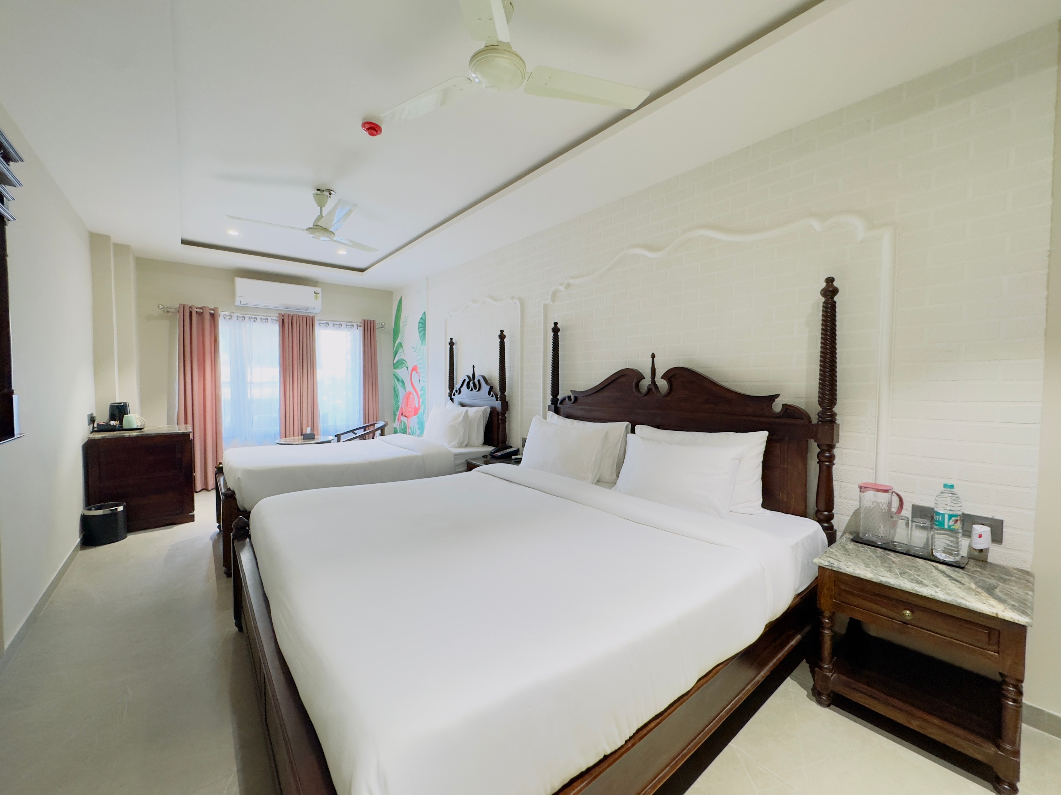 Nirvana Boutique Hotel - Tap to explore photos