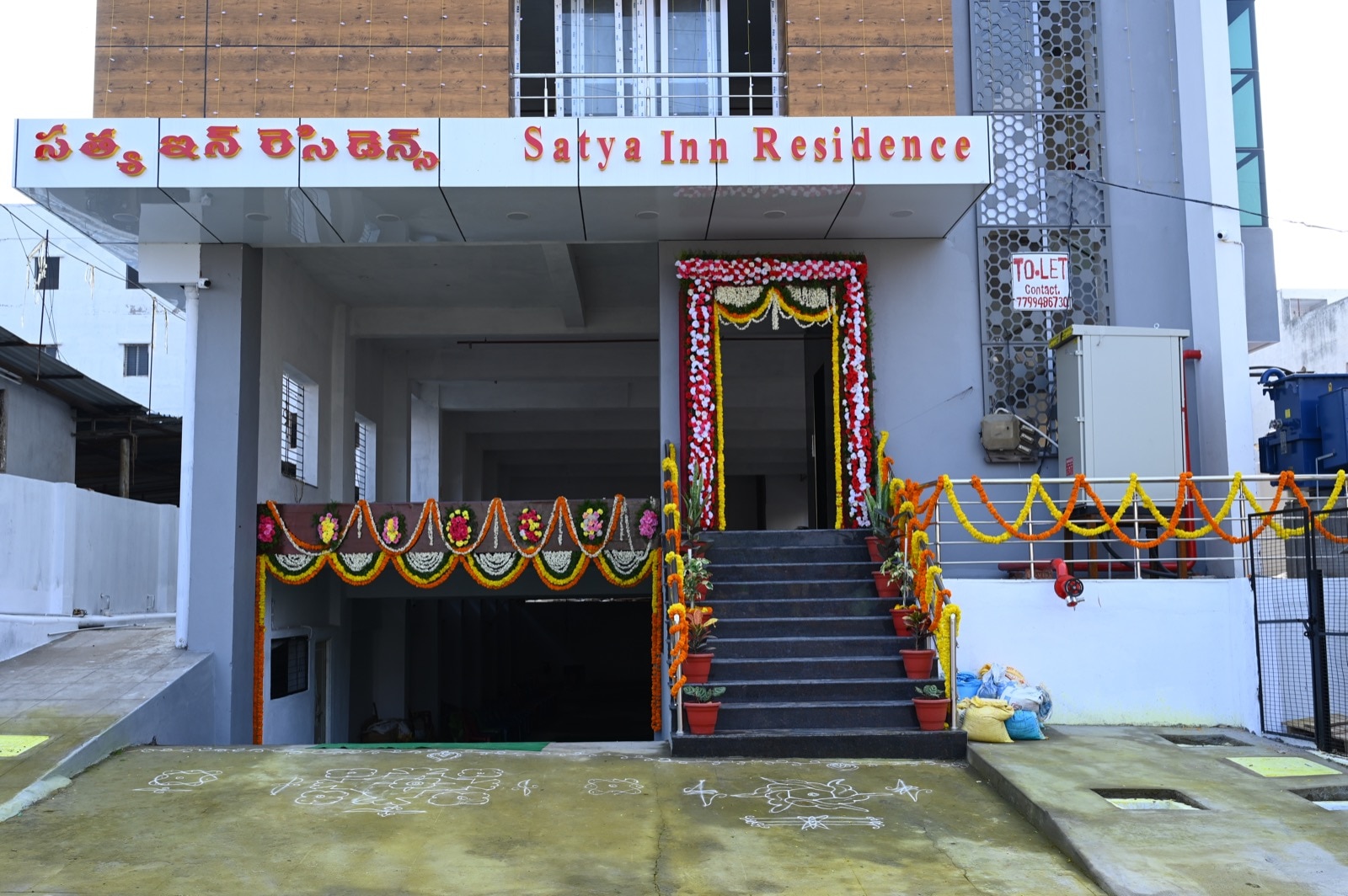 Hotel Satya Inn - Tap to explore photos