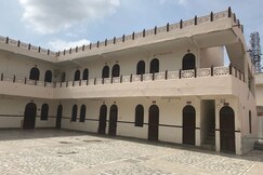 Alam Chand Bhagwati Devi Bhawan, Alwar