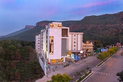 Pai Viceroy, Tirupati