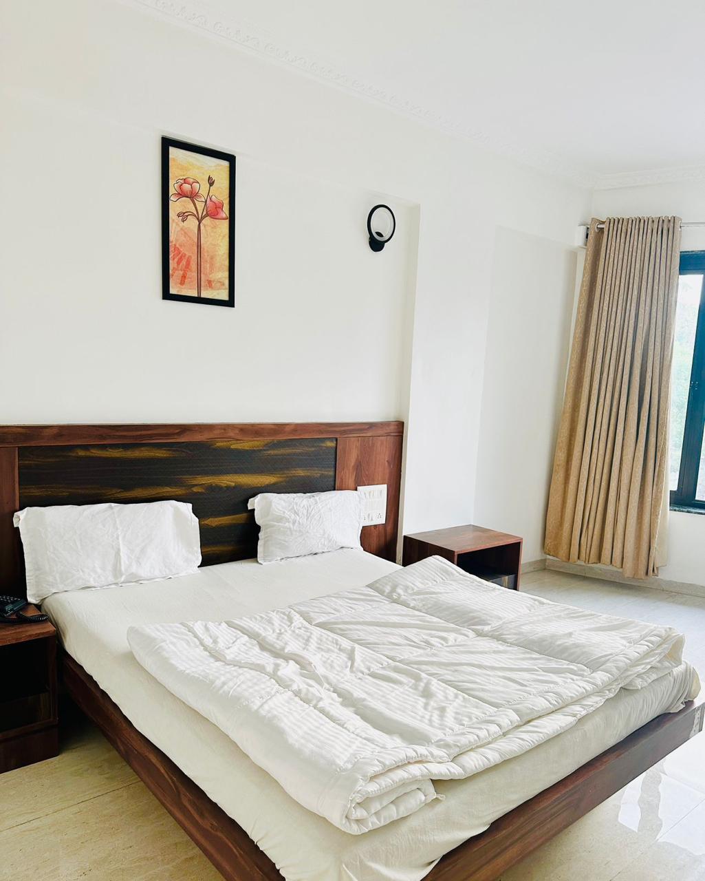 Double bed A\C 1
