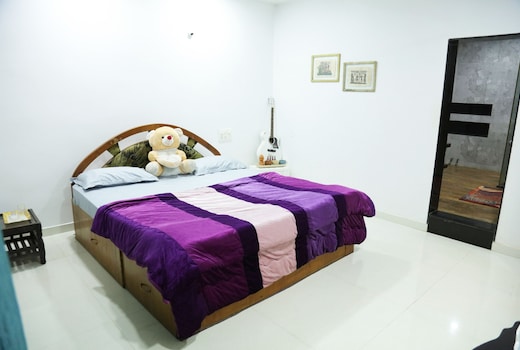 luxurious 1bedroom Penthouse