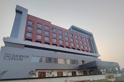 DAMSON PLUM, Lucknow