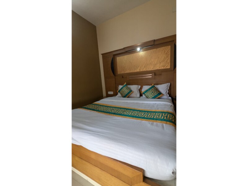 Snow Fall Resort 2 BHK Villa - Tap to explore photos