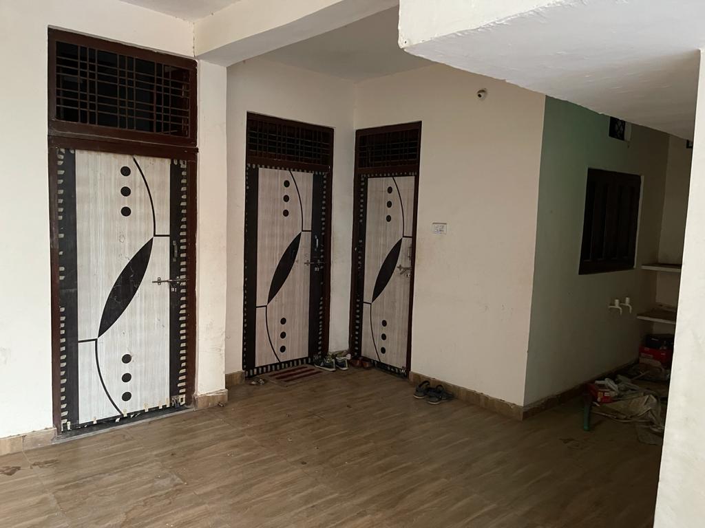 AKRITI GUEST HOUSE - Tap to explore photos