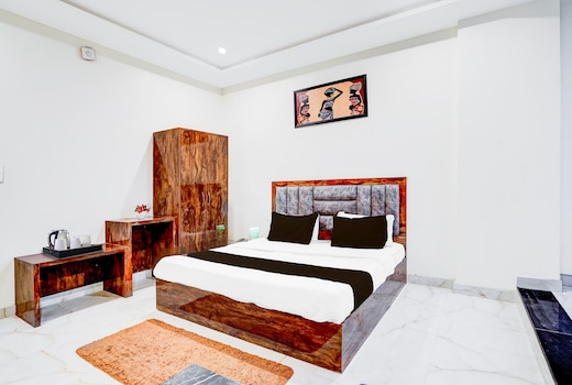 Super Townhouse Narholi Bridge Mathura
