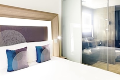 Novotel London ExCeL,  London