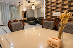 Shri Radha Nikunj Vatika, Jammu