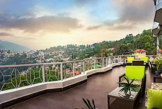 Summit Lillium Hotel & Spa