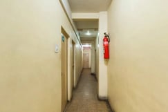 Hotel Deep Palace, Ahmedabad