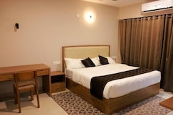 PLATiNUM AIRPORT SUITS, Cochin