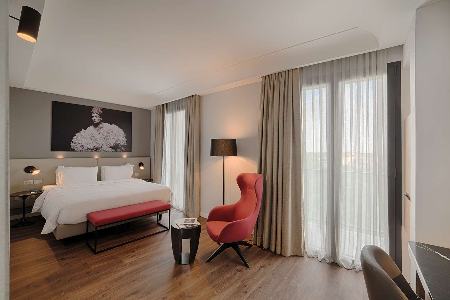 Radisson Blu Milan - Tap to explore photos