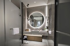 EVEN Hotel Nanjing Yangtze River, an IHG hotel, Yangzhou