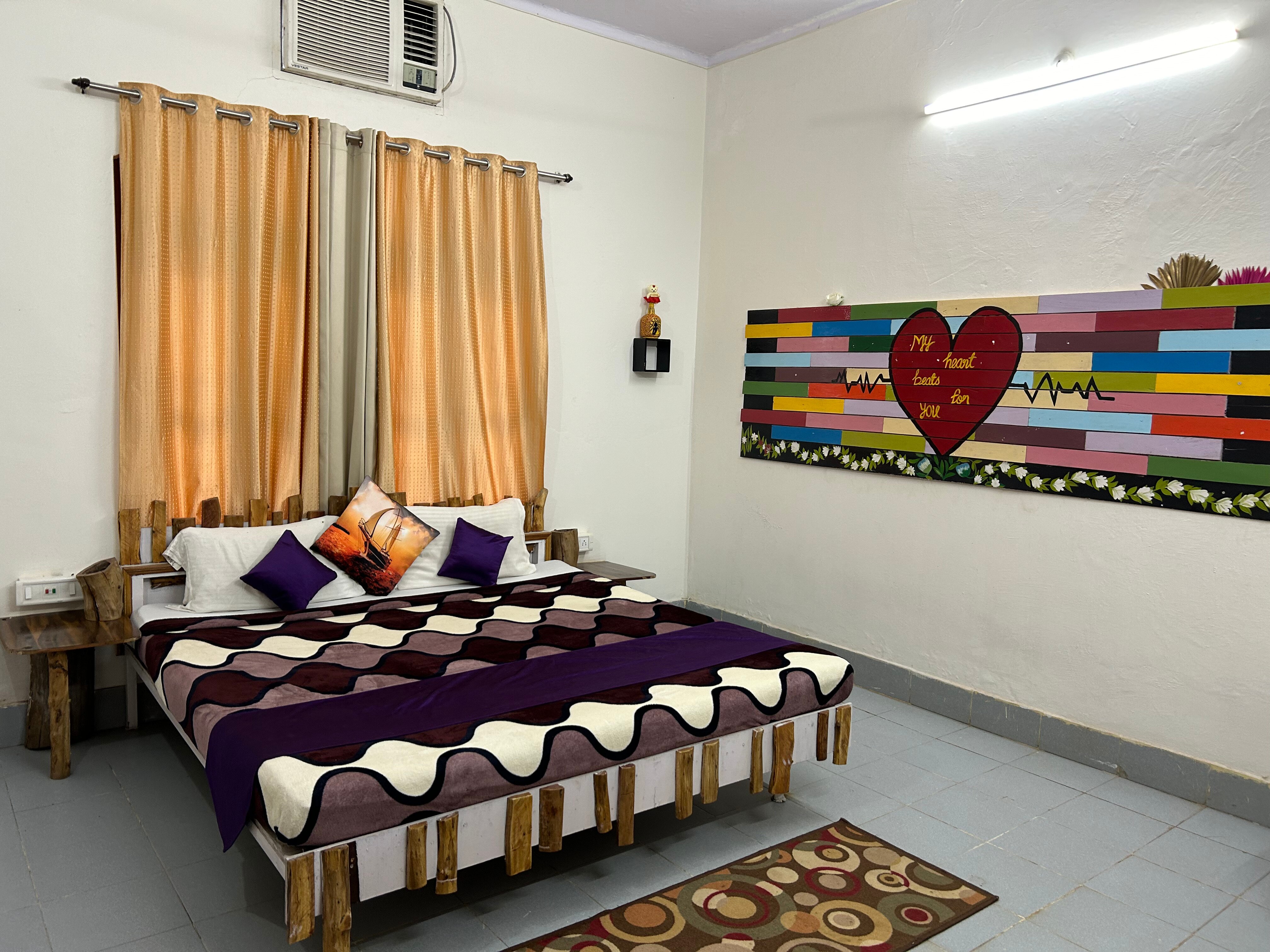 King of Corbett: Highlander's Retreat A Farm Villa - Tap to explore photos
