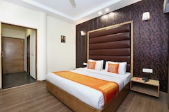 Super Townhouse Zirakpur Bus Stand Formerly Hotel Citi Inn, Kharar