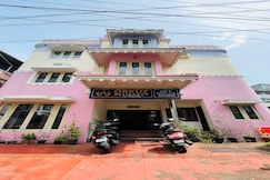 Orkuz Residency, Cochin