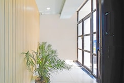 Super OYO 828011 Hotel Dharohar, Ranchi