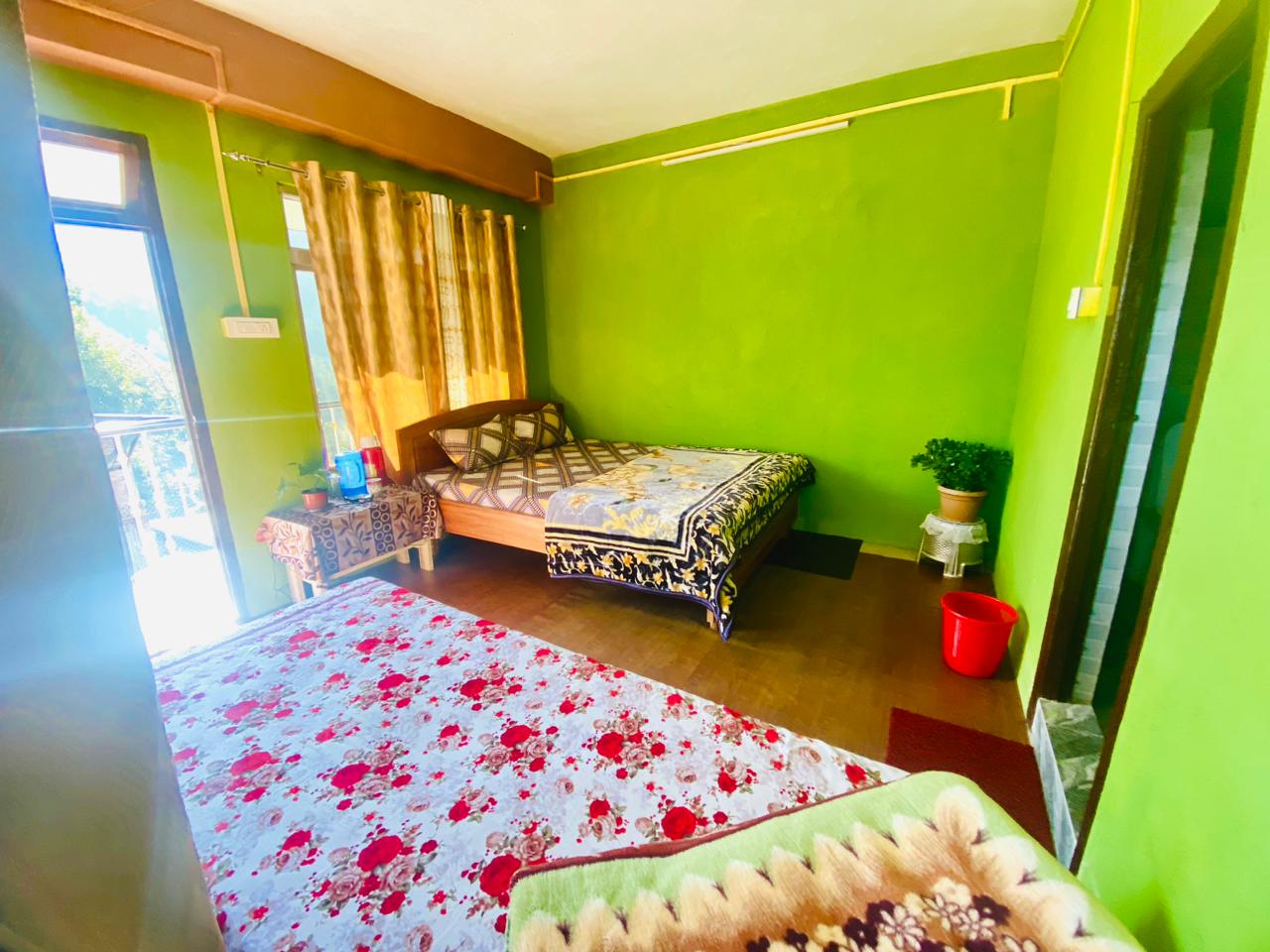 Aroma Homestay - Tap to explore photos