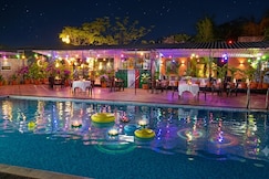 Royal resort Adventure Park, Mhow