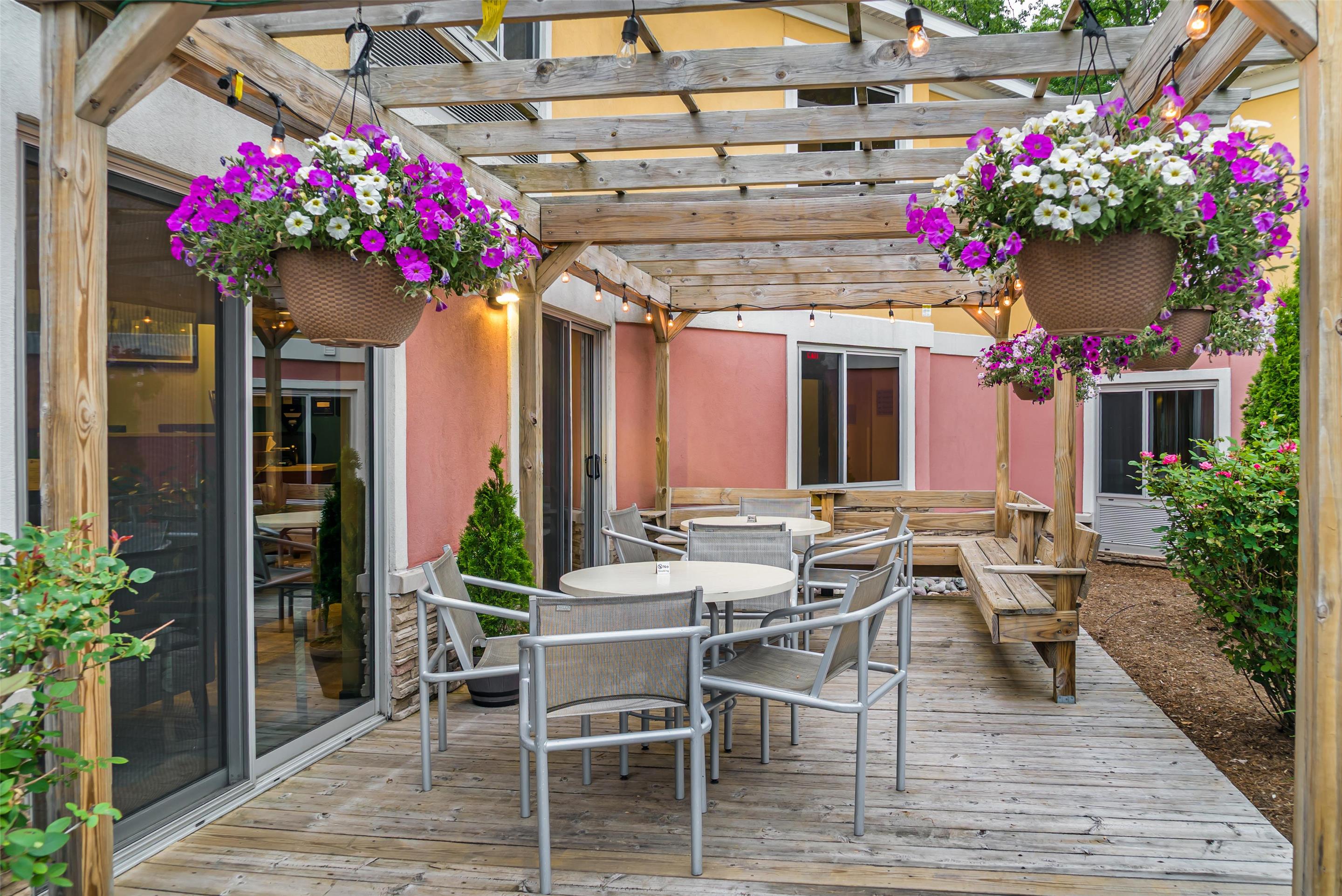 Best Western Plus Traverse City - Tap to explore photos