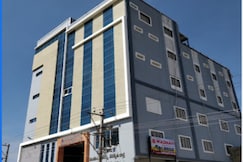 Madhavi Grand Inn, Markapur
