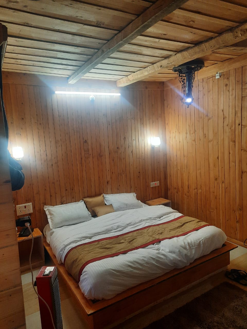 cedar tree cottage resort - Tap to explore photos