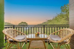 Snowfall View In Kasauli by Splendid Hotels, Kasauli