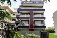 Super Townhouse 158 Near Netaji Subhash Marg Near Appu Ghar, Gurgaon