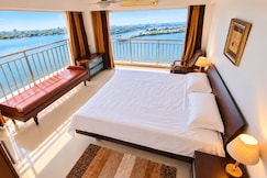 Marine Drive Sea View 3BHK | Entire Flat|2000 SqFt, Cochin
