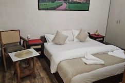 Ganga Ghat | Entire 2BHK Apartment, Varanasi