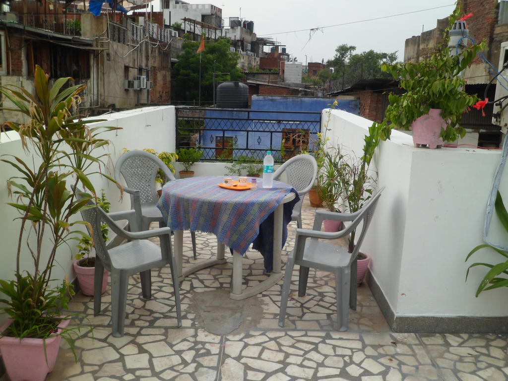 Hotel Arjun @ Paharganj - Tap to explore photos