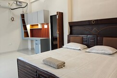 Mangalam Cozy Private Room Females Only, Ujjain