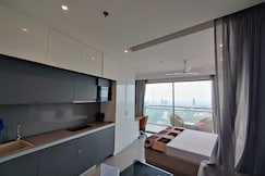 Panoramic Luxury River View Studio, Noida