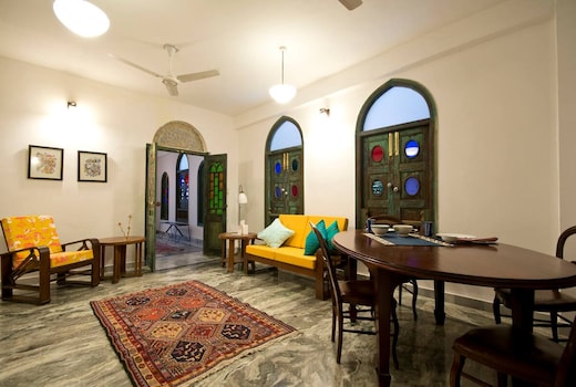 SARAI KHAAS 1 @ Hauz Khas Village