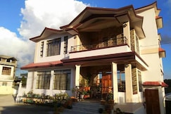 Pine Hill Home Stay, Shillong