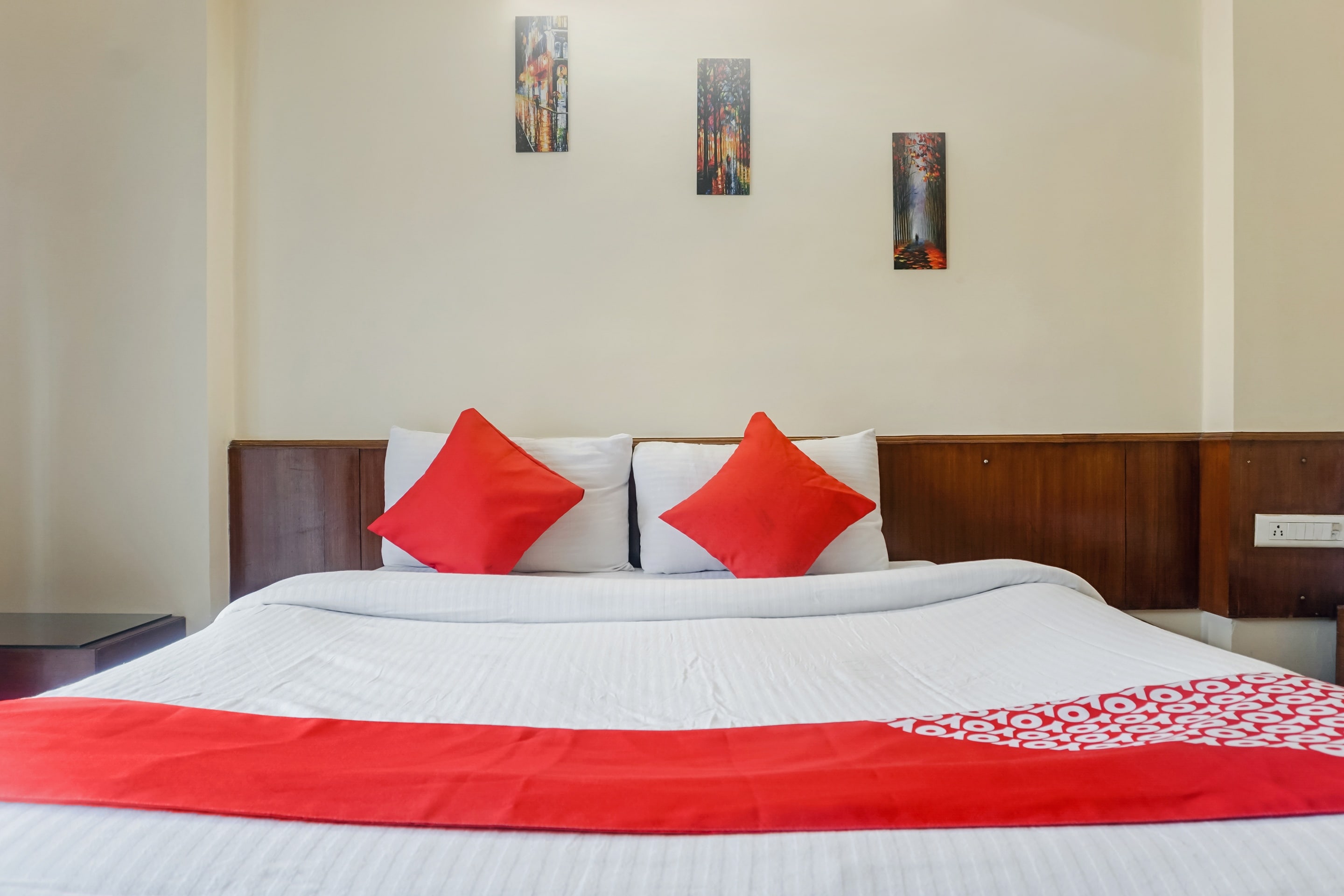 Hotel O Yash Residency - Tap to explore photos