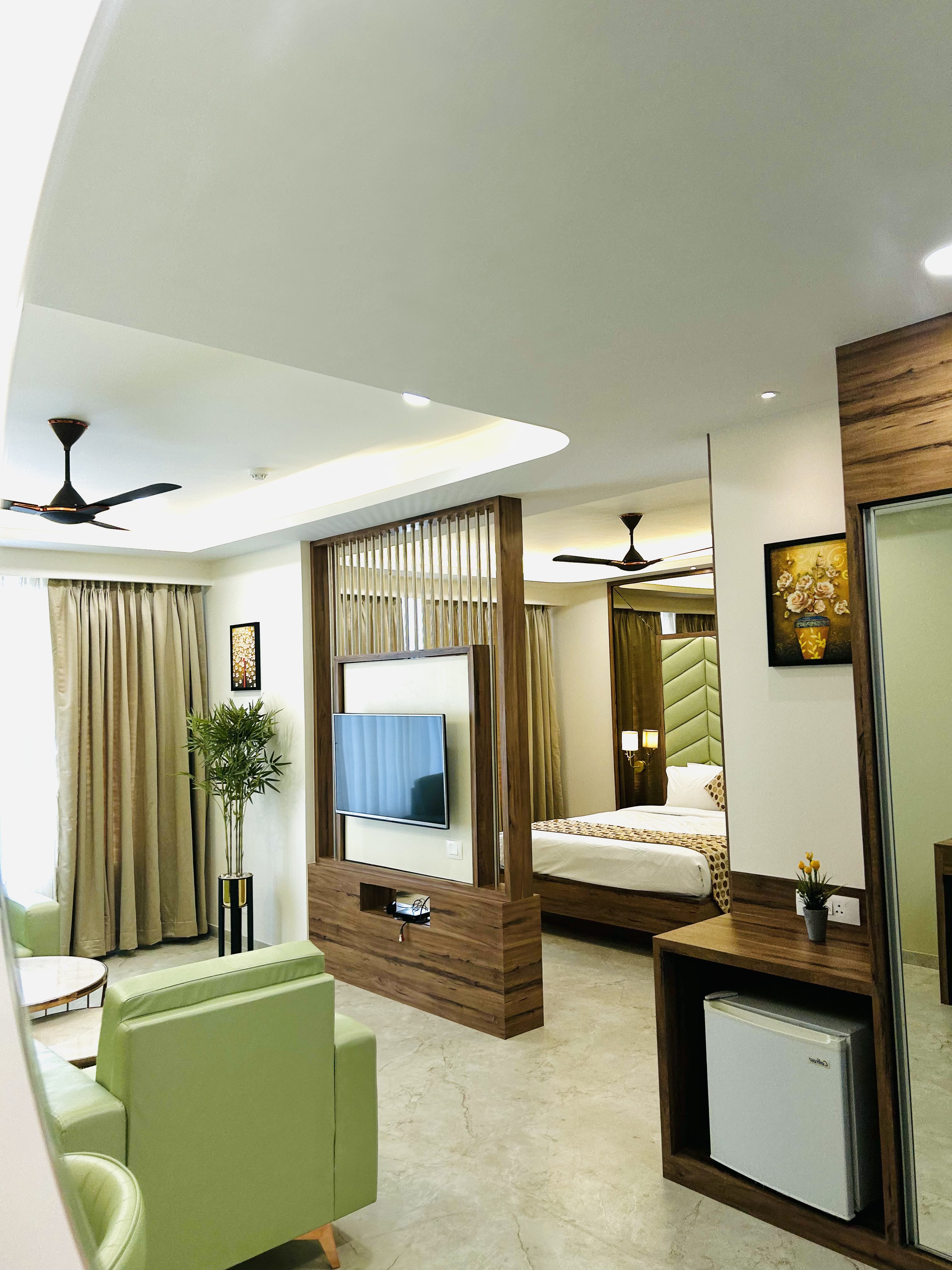 Hotel Grand Visava, Lonavala - Tap to explore photos