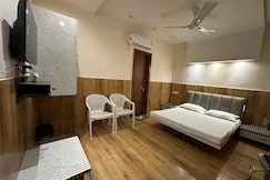 Hotel Emerald Inn, Sirsa